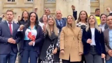 Photo of Oposición e independientes convocan ‘Marcha del Silencio’ en honor a Miguel Uribe Turbay