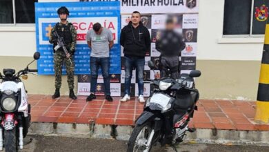 Photo of Dos policías fueron capturados y enviados a prisión en Neiva por extorsión