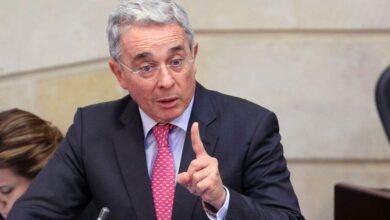 Photo of “Tenemos que ganar las elecciones, un gobierno de Cepeda sería destructivo para la democracia”: Uribe