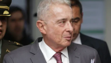 Photo of Uribe arremete contra Iván Cepeda y desata fuerte reacción en redes