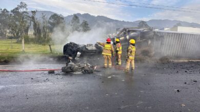 Photo of Camión sin frenos causa grave accidente en el peaje de la vía Zipaquirá- Ubaté