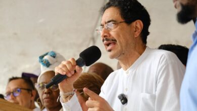 Photo of ‘Funcionario inescrupuloso y vividor’: Iván Cepeda sobre el ministro de vivienda, Jaime Andrés Beltrán