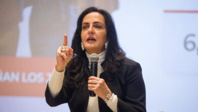 Photo of ‘Que entre el ESMAD y saque a esos vagos’: María Fernanda Cabal celebra protocolo de De La Espriella